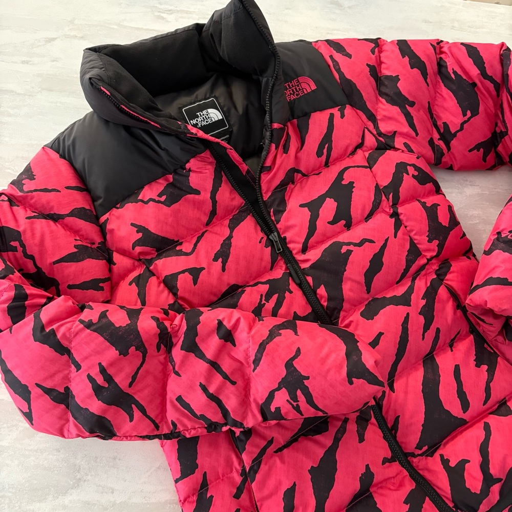 North Face jackets - Picture 7 of 8